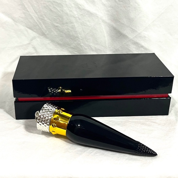Christian Louboutin Iconic 001 Red Silky Satin Lip Colour Lipstick with Box - Picture 5 of 16